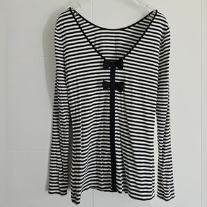 Jacob S Chic Low Back Bows Nautical Festive LS top